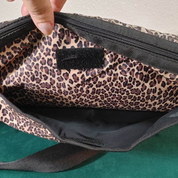 LARGE LESPORTSAC LEOPARD PRINT NYLON TOTE BAG - Picture 3 of 12